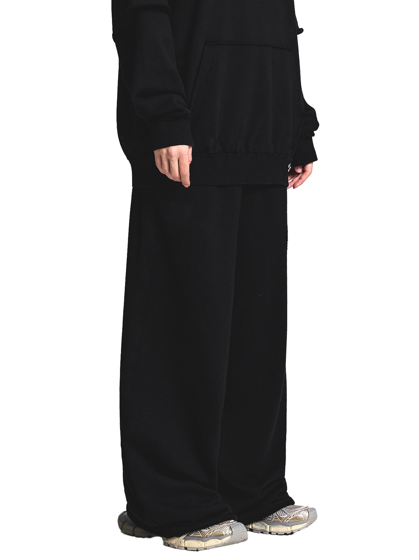 Snow Washed Raw Edge Sweatpants